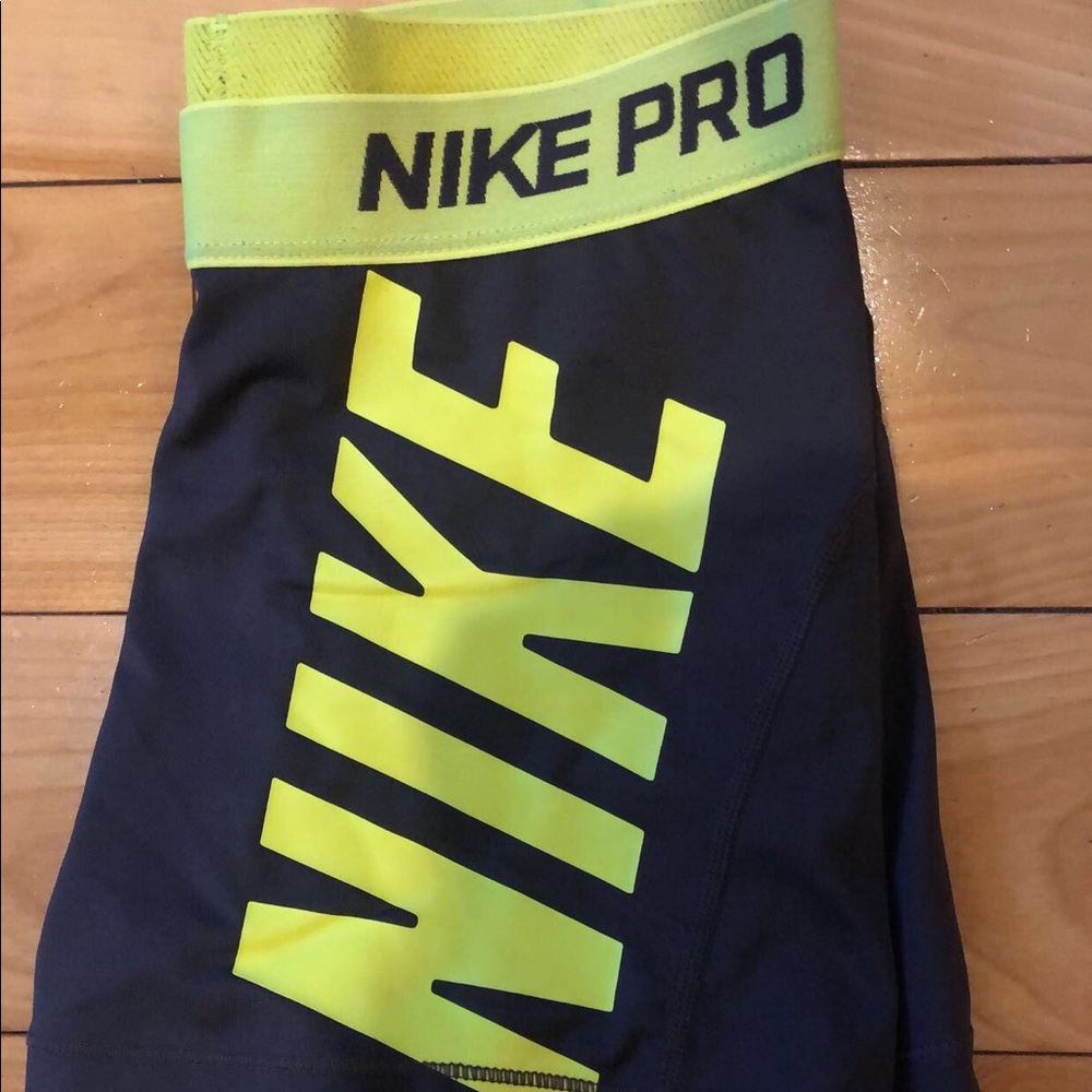 Nike Pro 3” Shorts